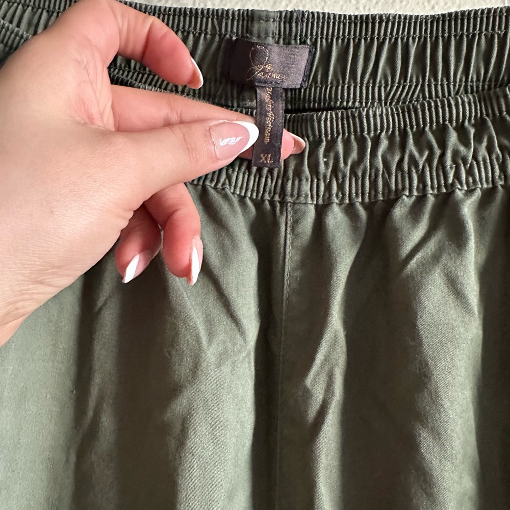 Jaanuu Moto scrub Olive Green Elastic Waist Pants